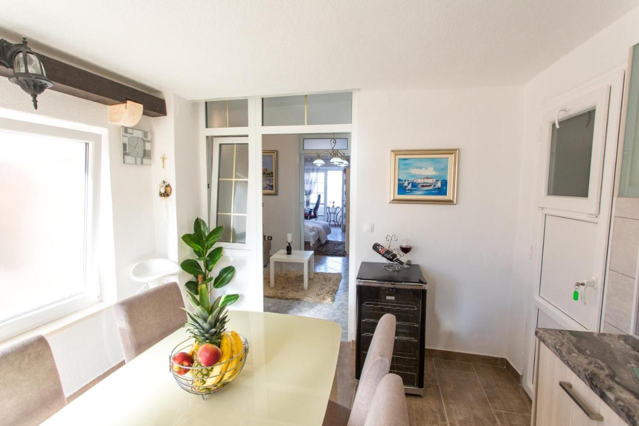 Apartments Desiree Sutivan Eksteriør bilde